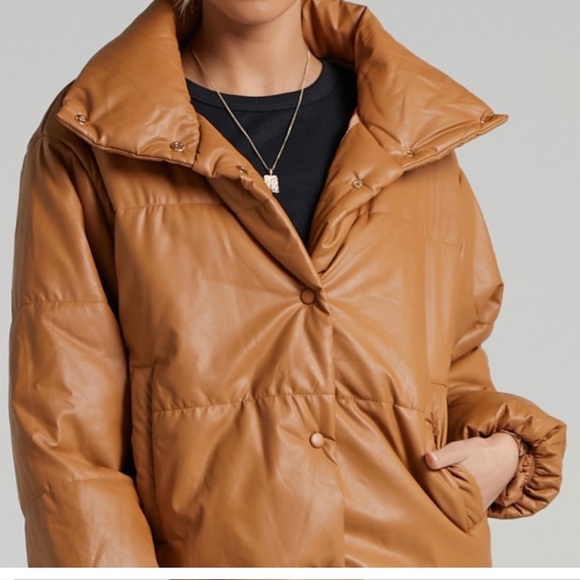 Lioness caramel puffer size s - Picture 4 of 4